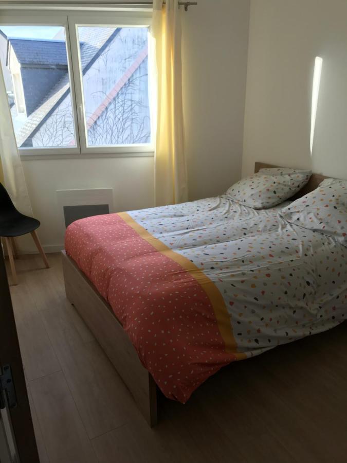Appartement Numero 4 Ou Numero 8 Savigne-l'Eveque Exterior foto